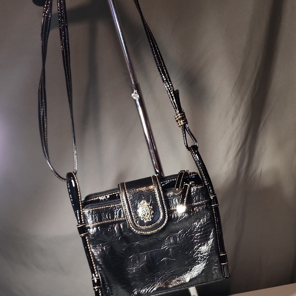 Vintage Luxurious Crossbody w/ Crocodile Texture Like NEW by MARC CHANTEL - Picture 2 of 14